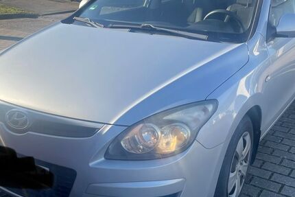 Hyundai i30 152.000 km 2.500 &euro; Flein 74223