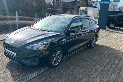 Ford Focus 67.900 km 15.950 &euro; Königsbach-Stein 75203