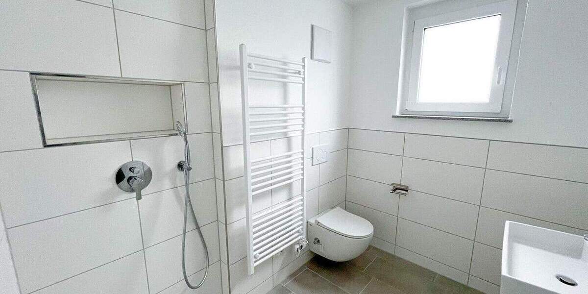 Etagenwohnung Bad Friedrichshall Kochendorf - 4 Zimmer, 84 m&sup2;, 1.199&euro; | Angebot:25880106