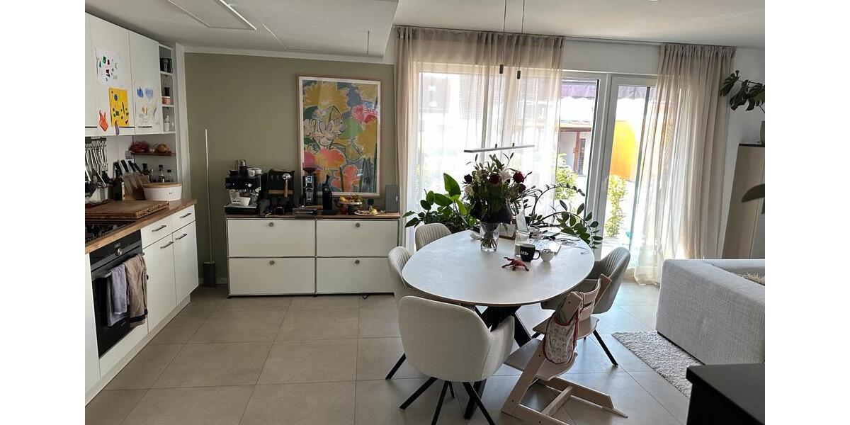 Erdgeschoßwohnung Gemmingen - 3 Zimmer, 83 m&sup2;, 1.025&euro; | Angebot:25322530