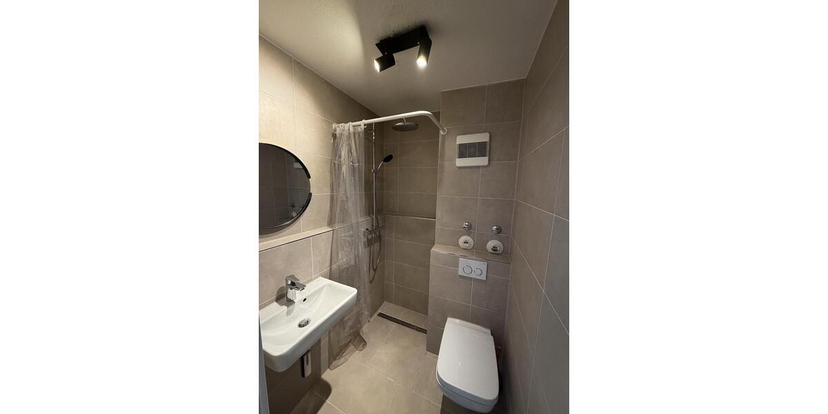 Etagenwohnung Heilbronn Frankenbach - 1 Zimmer, 20 m&sup2;, 30&euro; | Angebot:25546622