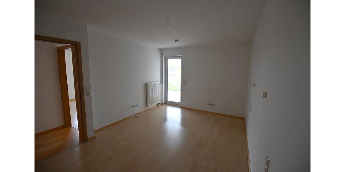 Etagenwohnung Walzbachtal - 3.5 Zimmer, 105 m&sup2;, 1.260&euro; | Angebot:26578985