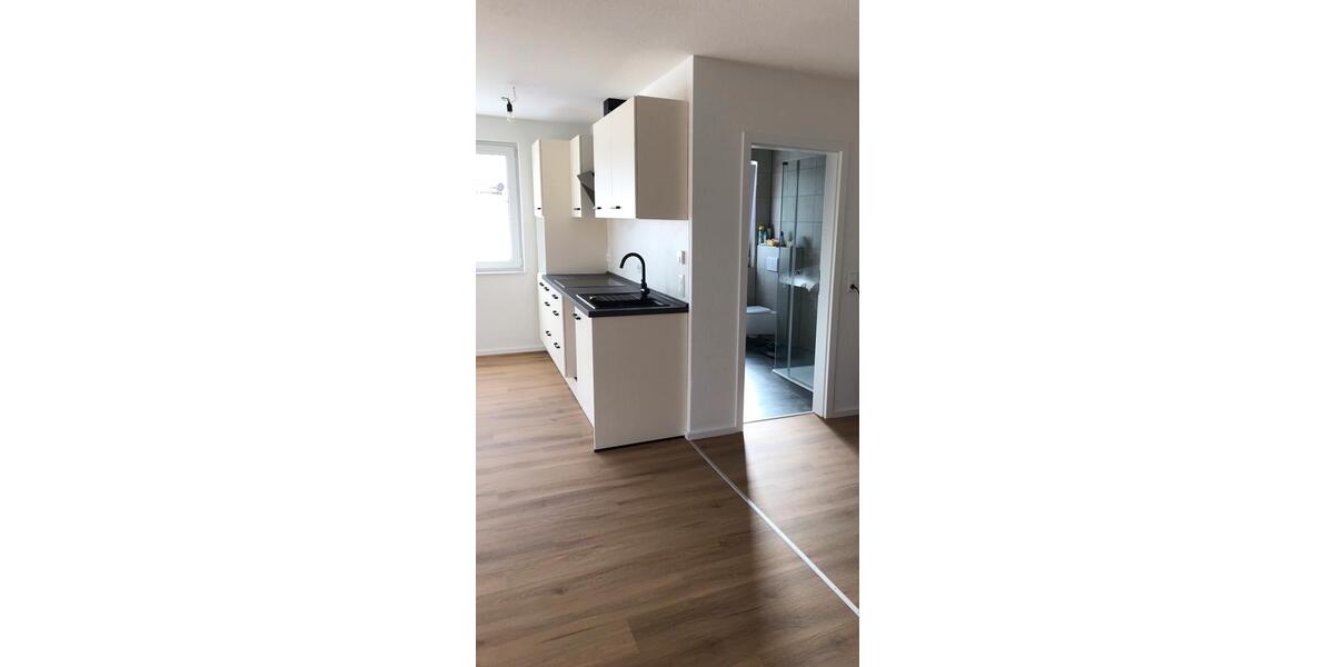 Etagenwohnung Bad Schönborn - 3 Zimmer, 81 m&sup2;, 1.350&euro; | Angebot:25280238