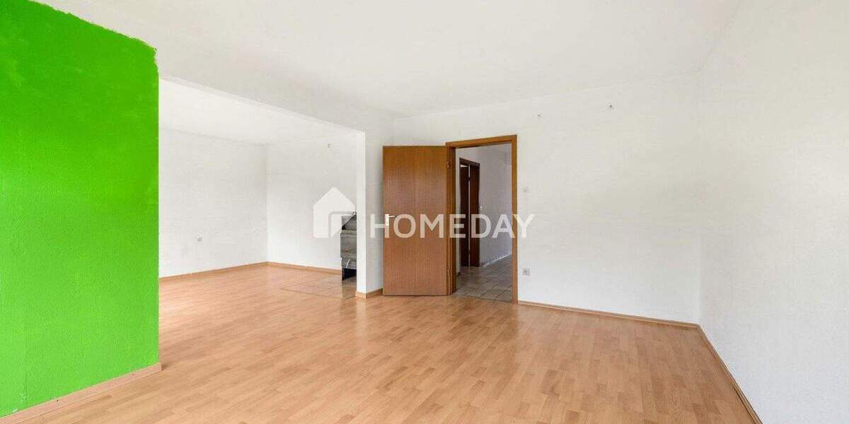 Mehrfamilienhaus, Wohnhaus Eberdingen Hochdorf - 7 Zimmer, 138 m&sup2;, 435.000&euro; | Angebot:25737584