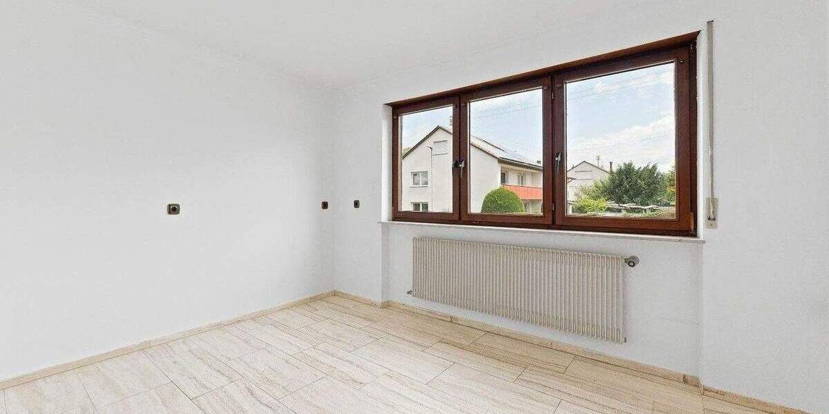 Mehrfamilienhaus, Wohnhaus Bönnigheim - 1 Zimmer, 320 m&sup2;, 750.000&euro; | Angebot:25755913