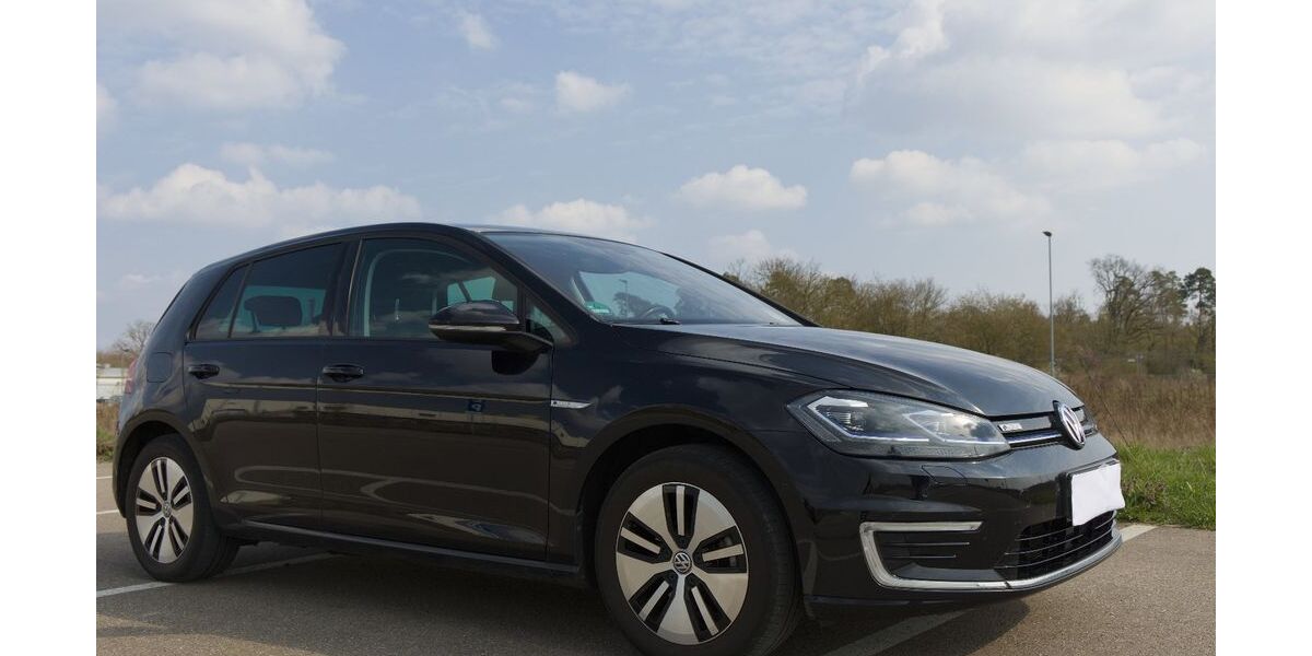 VW Golf 69.800 km 17.200 &euro; Hambrücken 76707