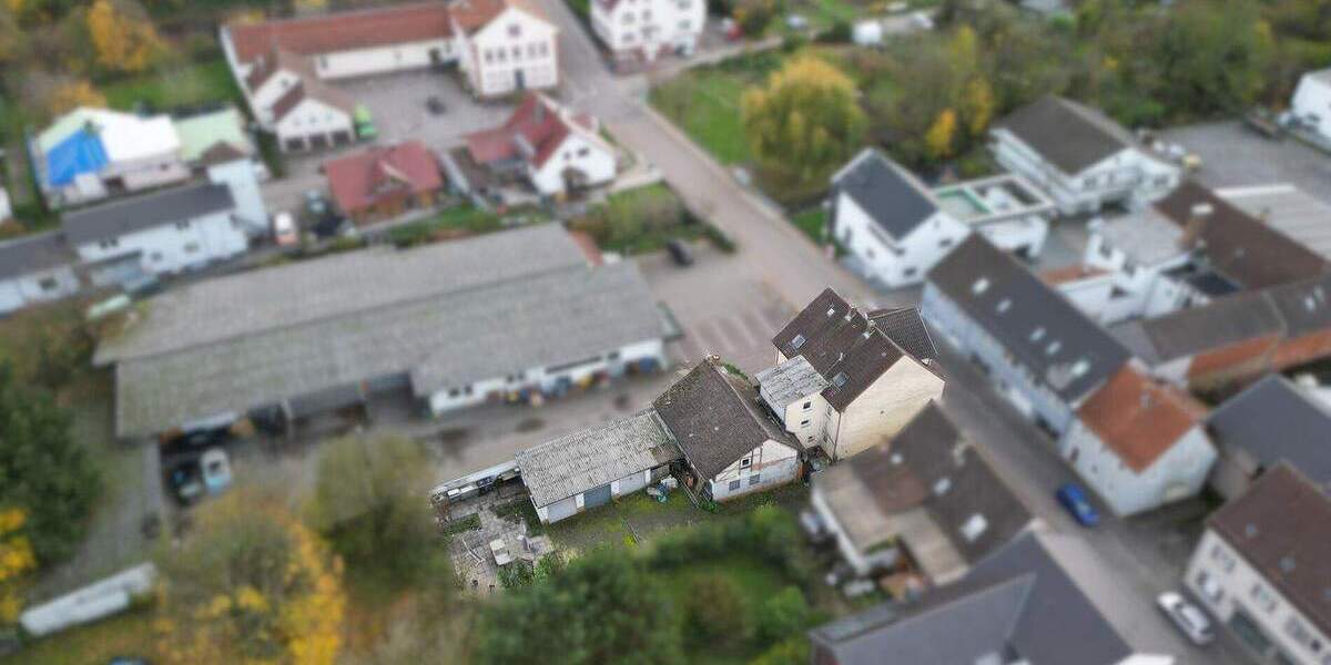 Mehrfamilienhaus, Wohnhaus Aglasterhausen - 5 Zimmer, 170 m&sup2;, 249.000&euro; | Angebot:25696834