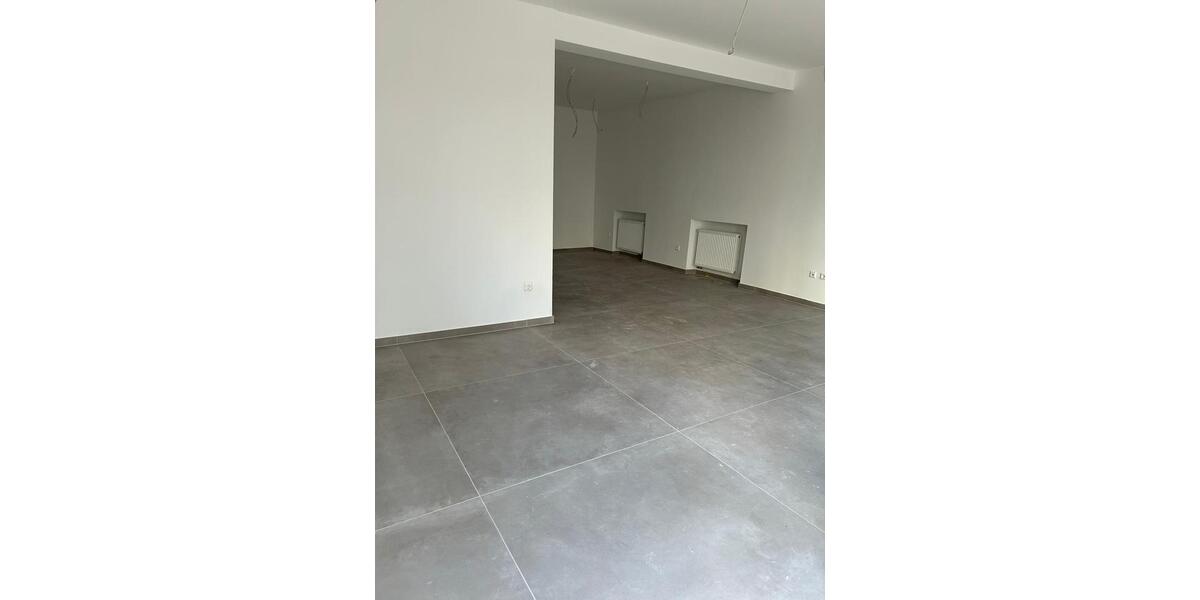 Gewerbeobjekt Neckarsulm - 2.500&euro; | Angebot:24771358