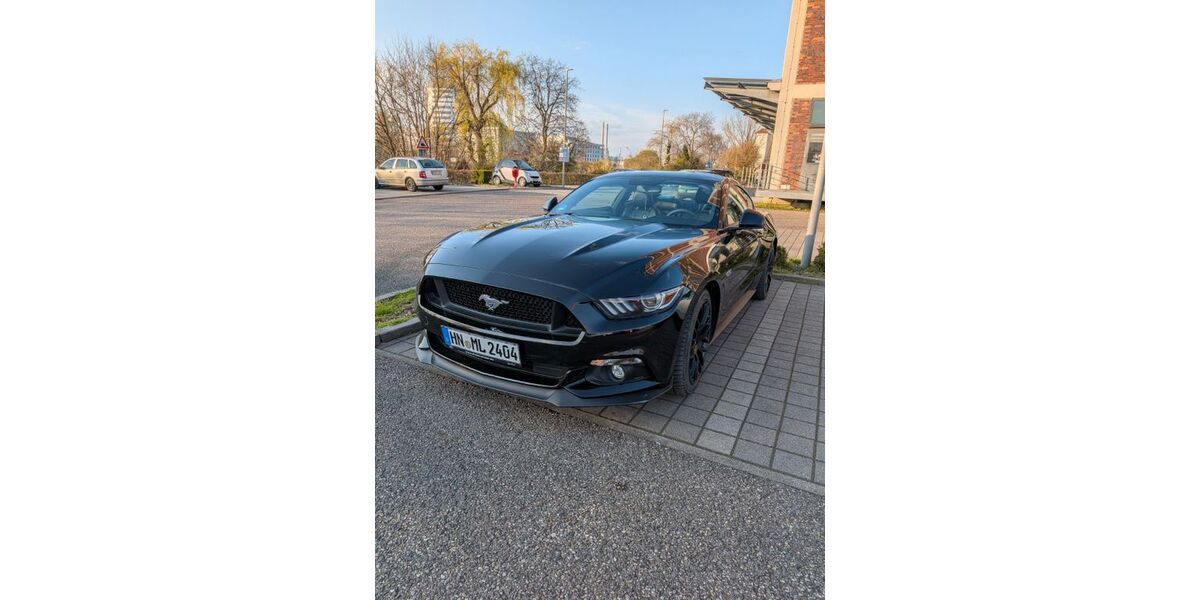 Ford Mustang 100.700 km 29.999 &euro; Heilbronn 74078