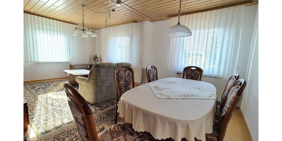 Etagenwohnung Bönnigheim - 2 Zimmer, 78 m&sup2;, 225.000&euro; | Angebot:25749251