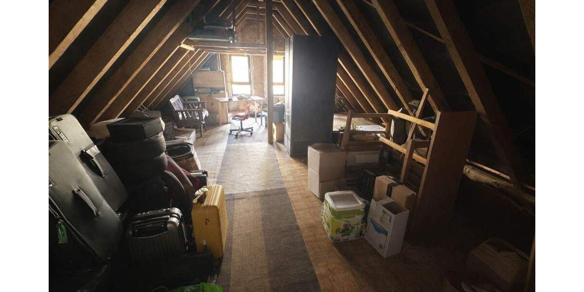 Mehrfamilienhaus, Wohnhaus Kirchardt Berwangen - 6 Zimmer, 219 m&sup2;, 569.000&euro; | Angebot:25693229