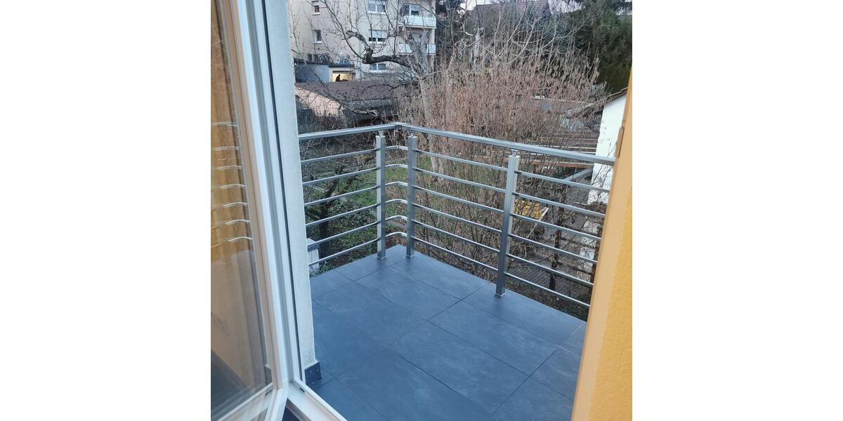 Dachgeschoßwohnung Bretten - 3 Zimmer, 80 m&sup2;, 900&euro; | Angebot:25395881