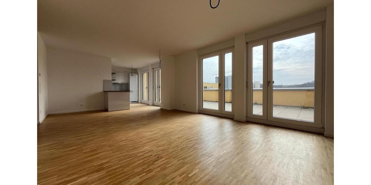 Dachgeschoßwohnung Bad Friedrichshall - 4 Zimmer, 133 m&sup2;, 1.791&euro; | Angebot:26068590