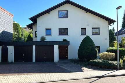 Haus Bretten - 6 Zimmer, 183 m&sup2;, 710.000&euro; | Angebot:22441357