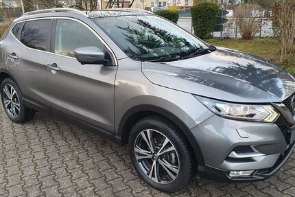 Nissan Qashqai 113.763 km 12.450 &euro; Mühlacker / Enzberg 75417