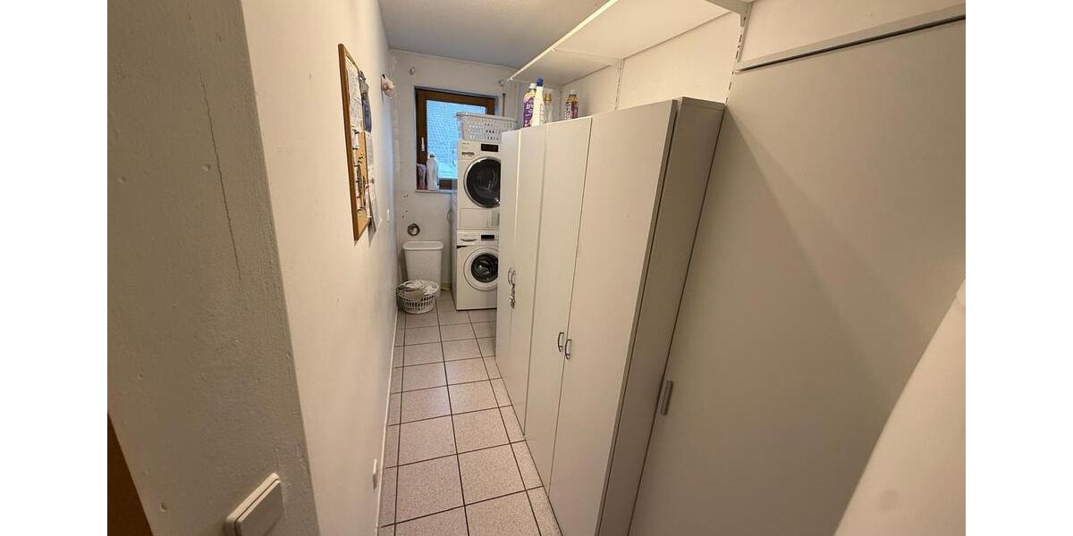 Erdgeschoßwohnung Kirchardt - 3 Zimmer, 135 m&sup2;, 1.200&euro; | Angebot:25430713