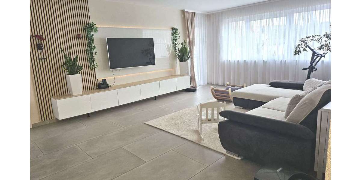 Etagenwohnung Kirchardt - 4.5 Zimmer, 126 m&sup2;, 1.190&euro; | Angebot:24983470