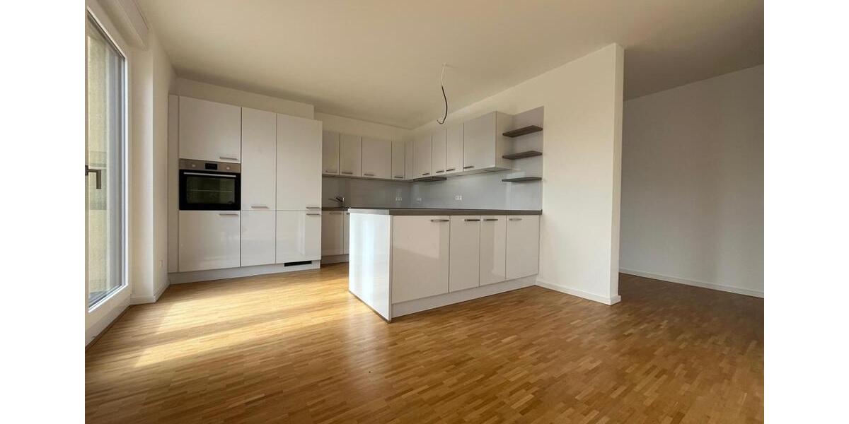 Etagenwohnung Bad Friedrichshall - 4 Zimmer, 136 m&sup2;, 1.866&euro; | Angebot:26068585