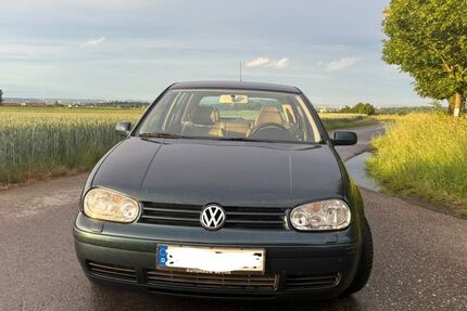 VW Golf 182.000 km 3.990 &euro; Tamm 71732