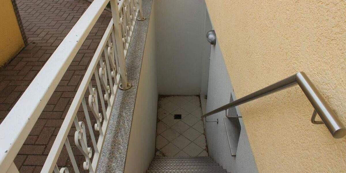 Reihenendhaus Wiesloch - 7 Zimmer, 163 m&sup2;, 650.000&euro; | Angebot:25906560