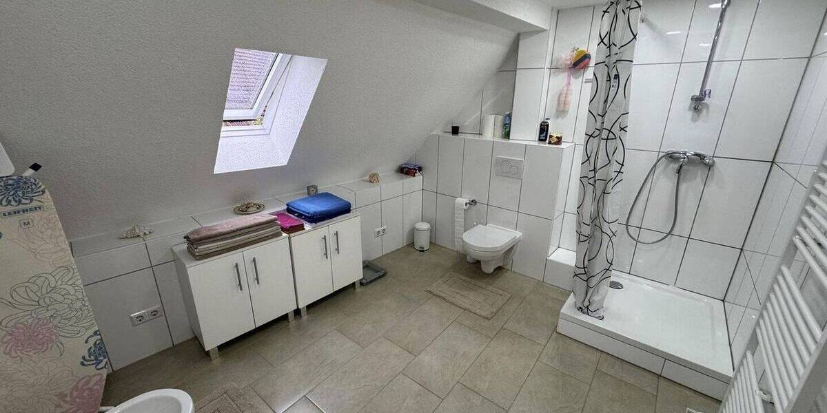 Etagenwohnung Angelbachtal - 4 Zimmer, 128 m&sup2;, 1.300&euro; | Angebot:26787235