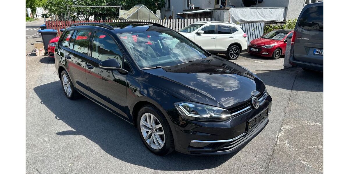 VW Golf 132.932 km 12.990 &euro; Heilbronn 74080