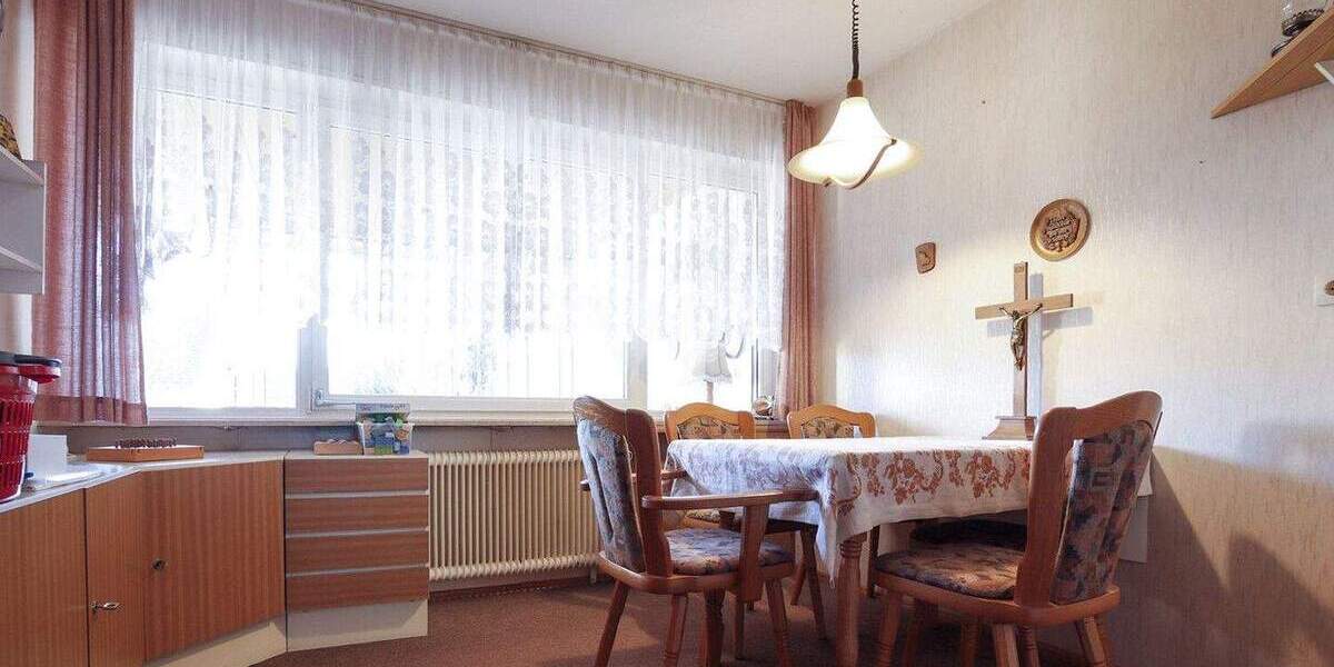 Doppelhaushälfte Bretten - 6 Zimmer, 189 m&sup2;, 549.000&euro; | Angebot:25679327