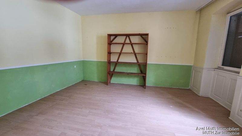 Einfamilienhaus Eppingen / Mühlbach Mühlbach - 7 Zimmer, 150 m&sup2;, 248.000&euro; | Angebot:25660535