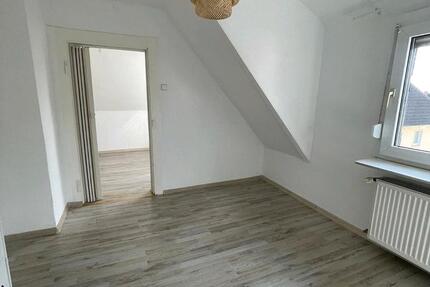 Wohnung Leimen - 2 Zimmer, 135 m&sup2;, 650&euro; | Angebot:25658007