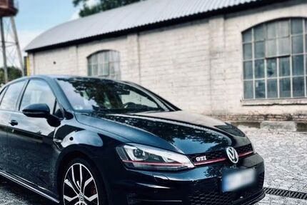 VW Golf 82.000 km 19.500 &euro; Bietigheim-Bissingen 74321