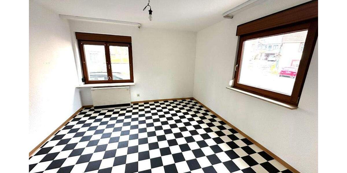 Einfamilienhaus Lobbach / Waldwimmersbach Waldwimmersbach - 9 Zimmer, 200 m&sup2;, 299.000&euro; | Angebot:25693260