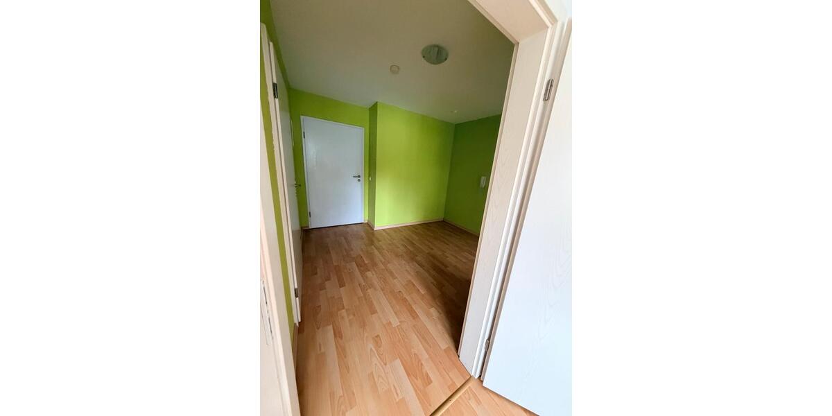 Etagenwohnung Schwaigern - 2 Zimmer, 65 m&sup2;, 850&euro; | Angebot:25867123