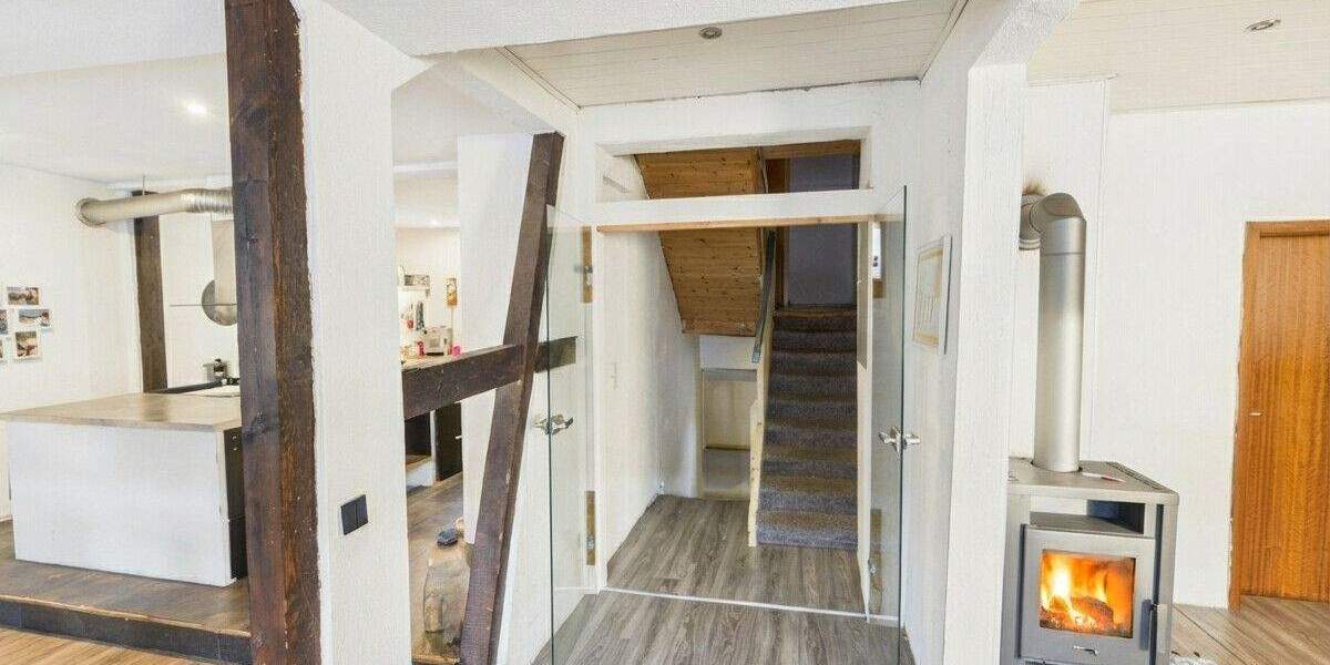 Mehrfamilienhaus, Wohnhaus Aglasterhausen - 5 Zimmer, 170 m&sup2;, 249.000&euro; | Angebot:25696834