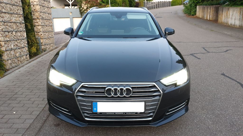 Audi A4 172.000 km 16.500 &euro; Bruchsal 76646