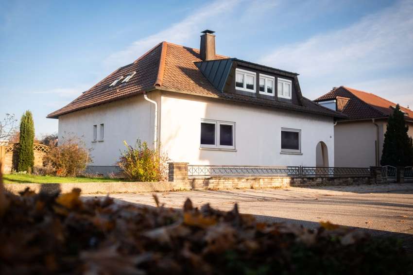 Einfamilienhaus Forst - 7 Zimmer, 200 m&sup2;, 595.000&euro; | Angebot:23708631
