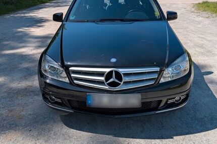 Mercedes-Benz C 200 142.300 km 9.500 &euro; Hambrücken 76707