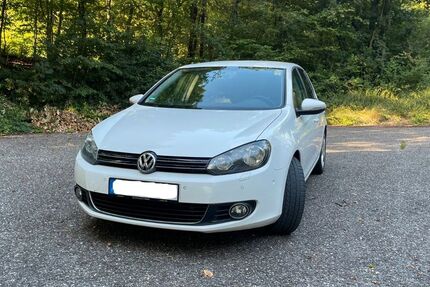 VW Golf 89.000 km 8.500 &euro; Neckarsulm 74172
