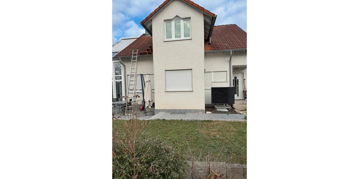 Einfamilienhaus Massenbachhausen - 4.5 Zimmer, 150 m&sup2;, 1.600&euro; | Angebot:25831365