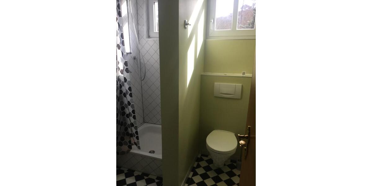 Etagenwohnung Mosbach - 3 Zimmer, 77 m&sup2;, 200&euro; | Angebot:25309310