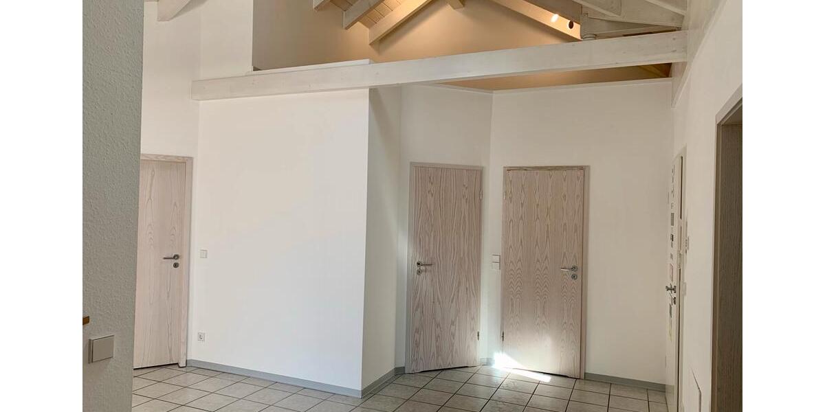 Dachgeschoßwohnung Angelbachtal - 3 Zimmer, 120 m&sup2;, 1.100&euro; | Angebot:25823523