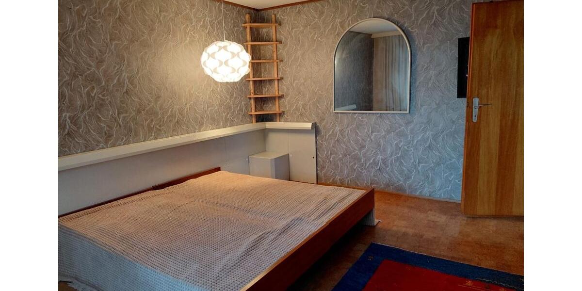 Einfamilienhaus Knittlingen - 6 Zimmer, 150 m&sup2;, 420.000&euro; | Angebot:25972197