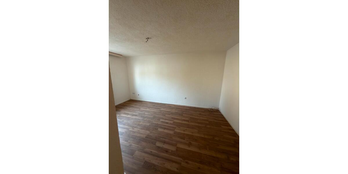 Erdgeschoßwohnung Heilbronn Frankenbach - 3 Zimmer, 50 m&sup2;, 1.000&euro; | Angebot:25823538