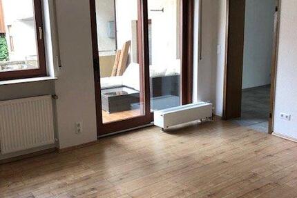 Wohnung Walldorf - 3 Zimmer, 86 m&sup2;, 850&euro; | Angebot:27616374