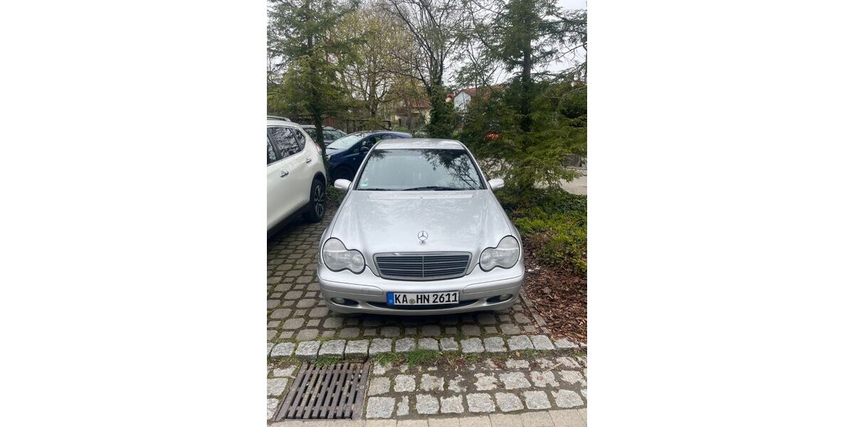 Mercedes-Benz C 220 225.000 km 999 &euro; Gondelsheim 75053