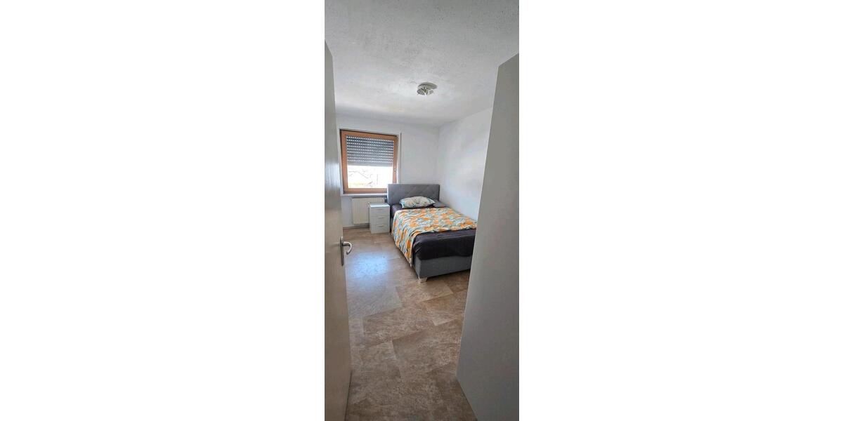 Etagenwohnung Vaihingen an der Enz - 3 Zimmer, 73 m&sup2;, 265.000&euro; | Angebot:27073167