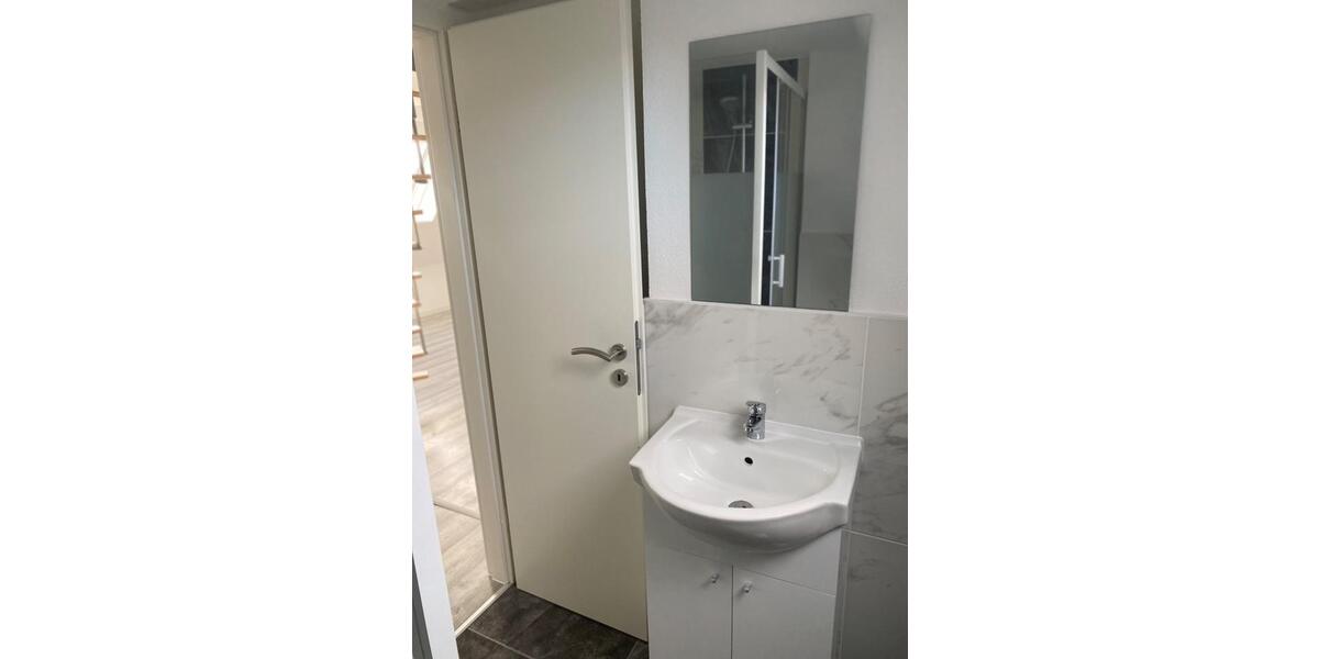 Dachgeschoßwohnung Ötisheim - 2.5 Zimmer, 50 m&sup2;, 1.050&euro; | Angebot:24846736