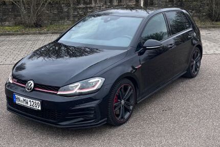 VW Golf 89.000 km 21.000 &euro; Oedheim 74229