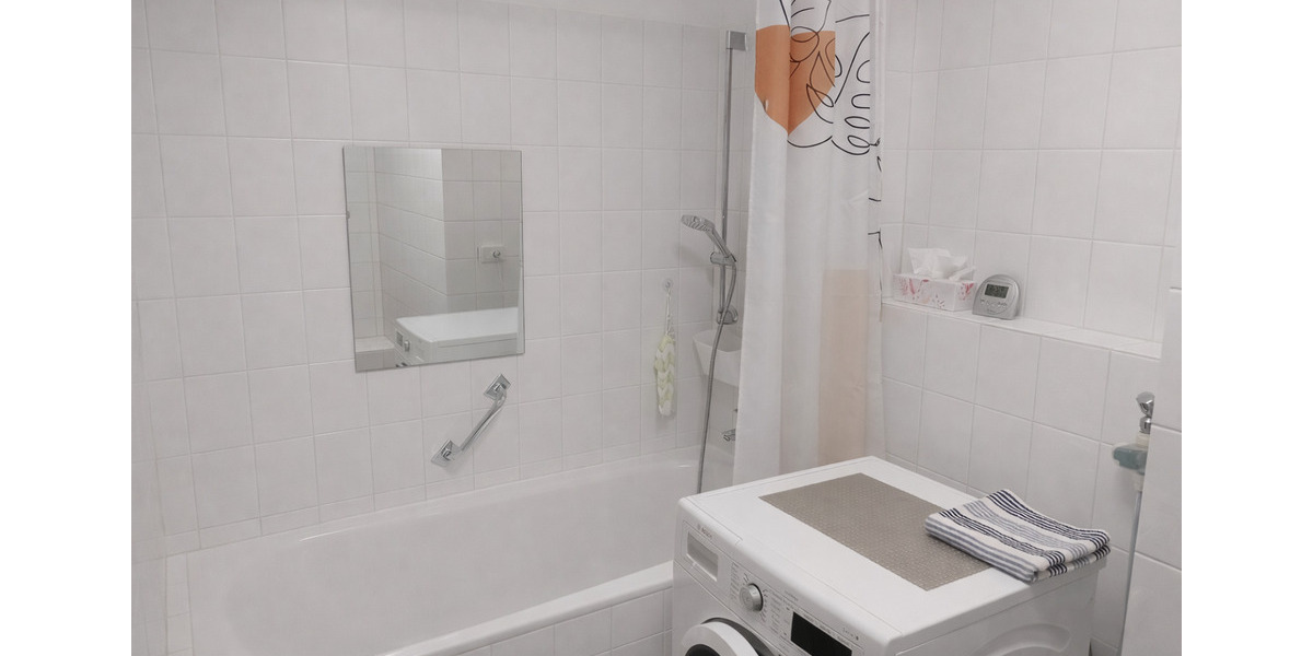 Dachgeschoßwohnung Bruchsal - 3 Zimmer, 80 m&sup2;, 1.050&euro; | Angebot:25710207