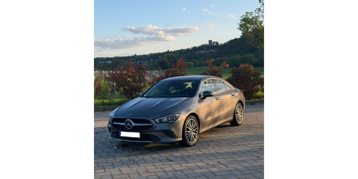 Mercedes-Benz CLA 180 140.000 km 21.199 &euro; Haßmersheim 74855
