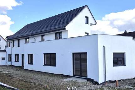 Haus Helmstadt-Bargen Bargen - 7 Zimmer, 244 m&sup2;, 500.000&euro; | Angebot:25903234